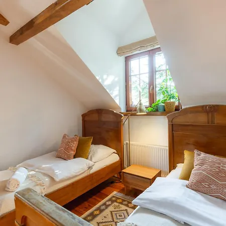 Апартаменты Batur *